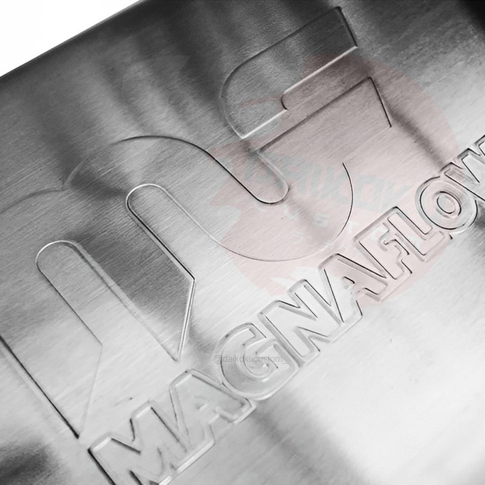 Escape Alto Flujo Magnaflow 1 Salida 2.5" a 2.5"