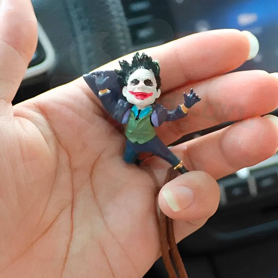 Adorno Decorativo Espejo Retrovisor Joker Colgando