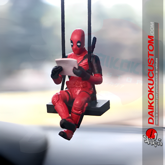 Adorno Decorativo Espejo Retrovisor Deadpool Columpio