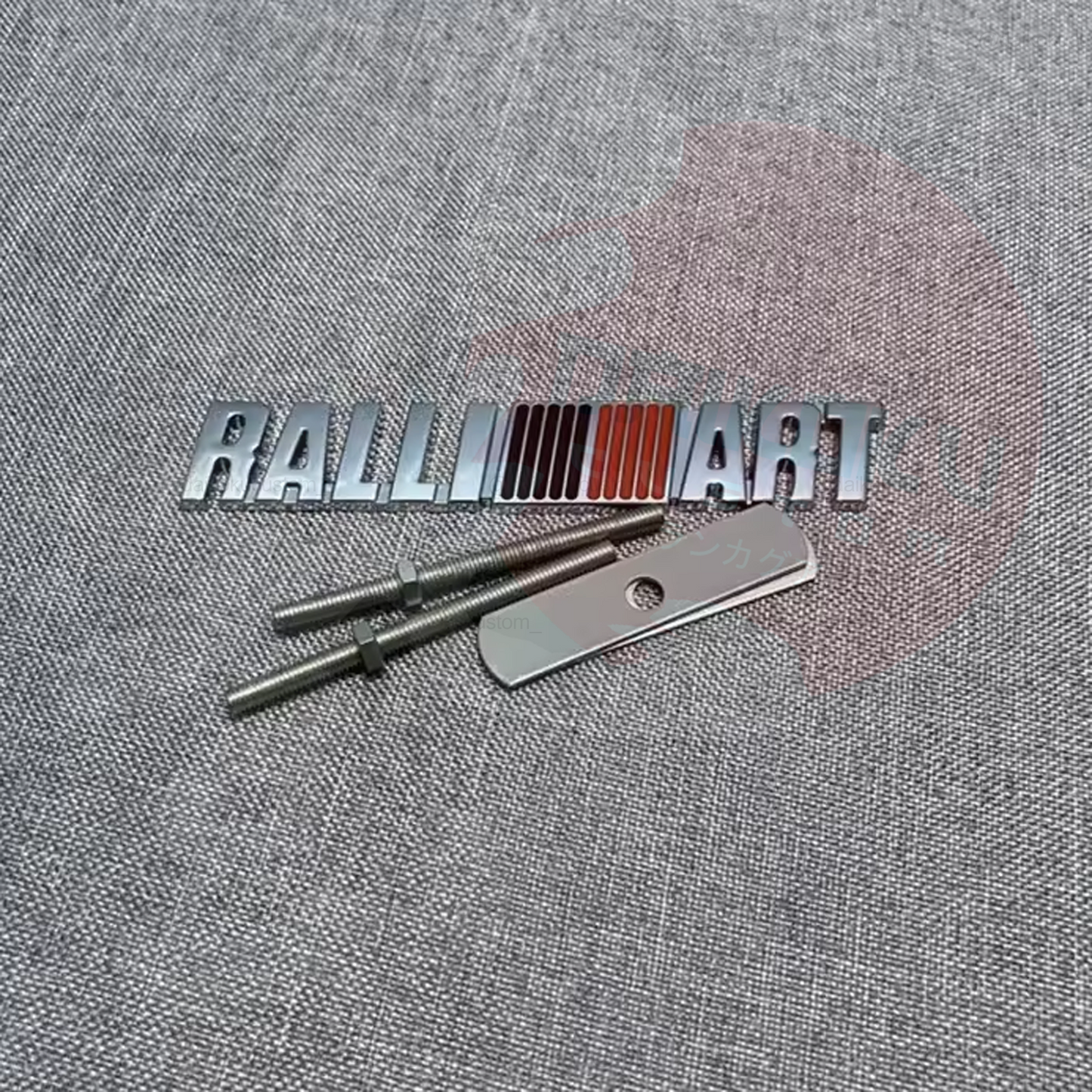 Emblema Apernado Frontal RalliART